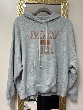 American Eagle Light Gray Hoodie with White Label